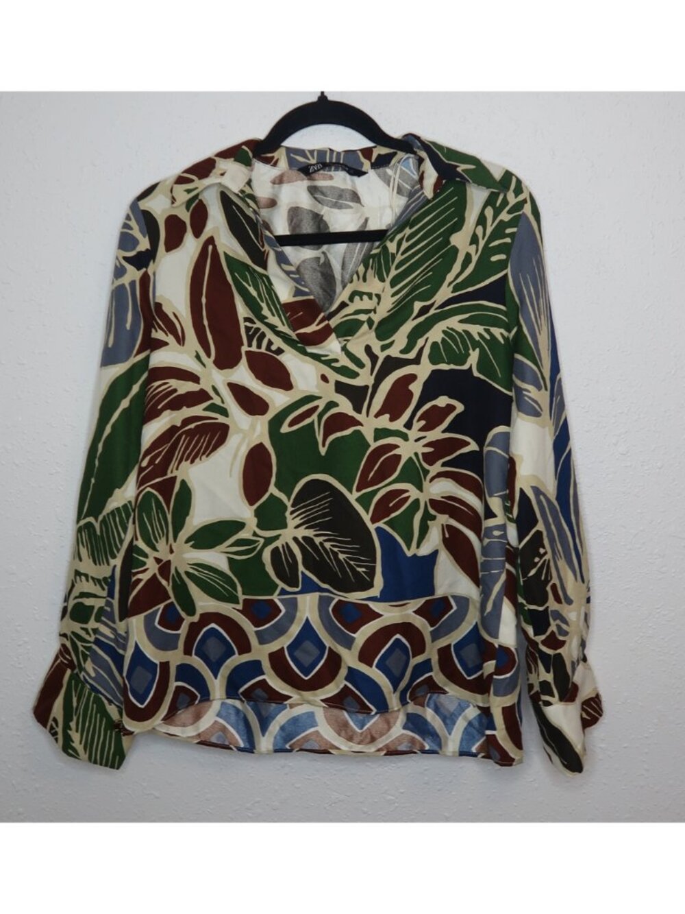 Zara Multi Color Abstract Tropical Print Flowy Longsleeve Blouse
